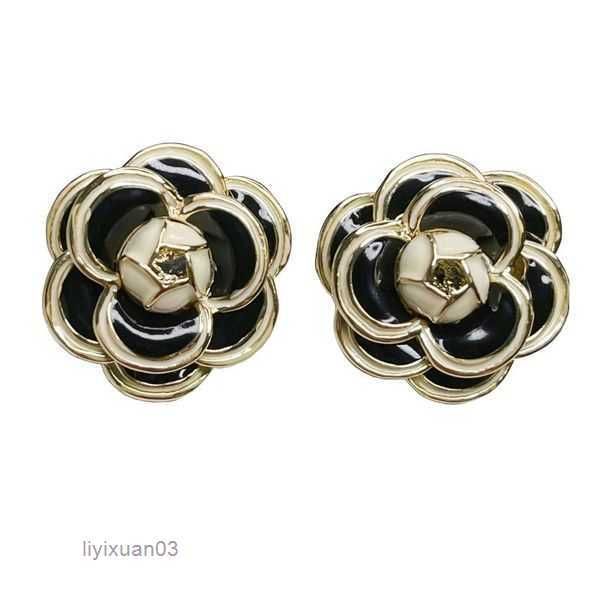 stud stud earrings e02 camellia jewelry enamel designer flowers kpop for women girls 2023 accessories gifts 2 ufb8ufb8, Golden;silver
stud stud earrings e02 camellia jewelry enamel designer flowers kpop for women girls 2023 accessories gifts 2 ufb8ufb8, Golden;silver