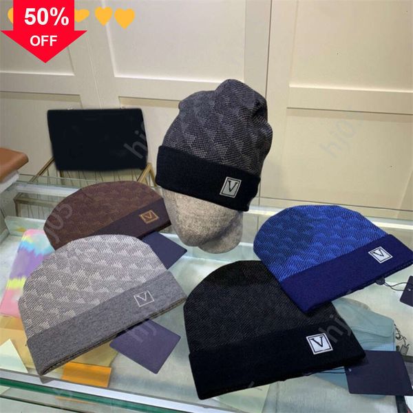 Plaid designer beanie designer hats for men knitted bonnets winter hat fall thermal skull cap ski travel classical luxury beanies brown black grey keep warm 11111lw, 1#
Plaid designer beanie designer hats for men knitted bonnets winter hat fall thermal skull cap ski travel classical luxury beanies brown black grey keep warm 11111lw, 1#