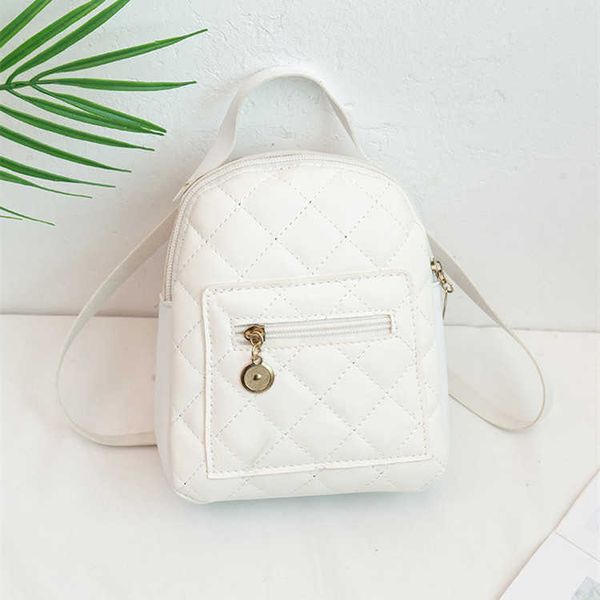 backpack women's shoulder bag casual phone pouch mochila schoolbag embroidered small backpacks for women leather 230417
backpack women's shoulder bag casual phone pouch mochila schoolbag embroidered small backpacks for women leather 230417