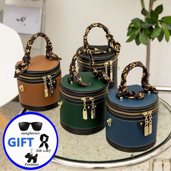 luxury drawstring designer bag fashion women's shoulder bag cylindrical box toiletries handbag crossbody shoulder bag women's leat
luxury drawstring designer bag fashion women's shoulder bag cylindrical box toiletries handbag crossbody shoulder bag women's leat