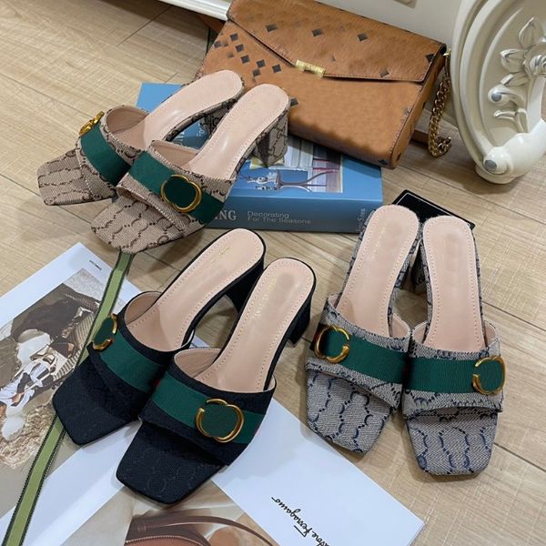 r women slides embroidered slipper slip on slippers girls platform sandals with box dust bag size 35-41, Black
r women slides embroidered slipper slip on slippers girls platform sandals with box dust bag size 35-41, Black