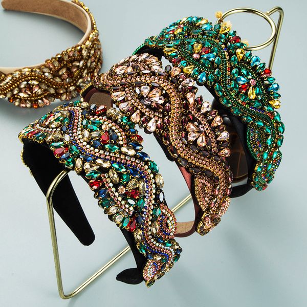 headbands luxury baroque super flashing gemstone headband fashion hair accessories women full diamond widebrimmed hairband hair hoop 230428, Silver
headbands luxury baroque super flashing gemstone headband fashion hair accessories women full diamond widebrimmed hairband hair hoop 230428, Silver