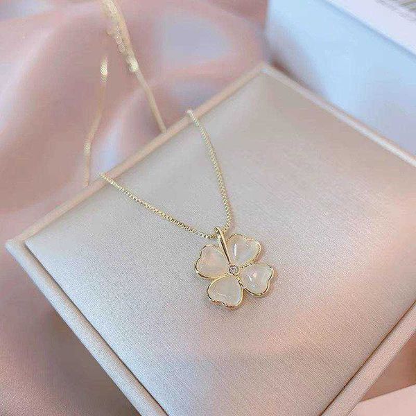925 silver necklace four leaf opal stone non fading ins student gifts friend lover girlfriend
925 silver necklace four leaf opal stone non fading ins student gifts friend lover girlfriend