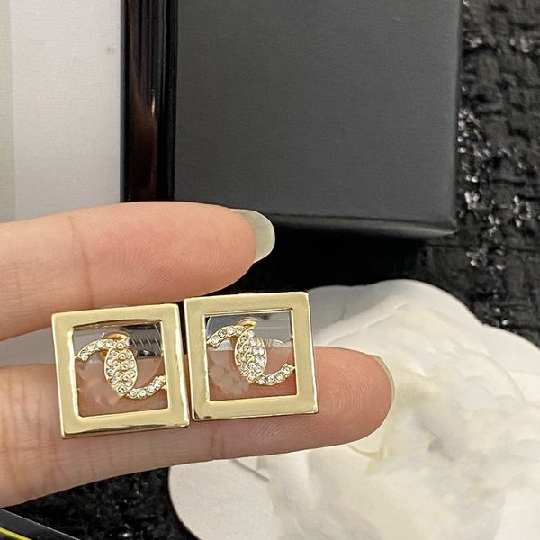 c earring luxury designer stud earing letter ccity fashion brand women jewelry metal crystal pearl gold earrings cjeweler woman gift orecchi, Golden;silver
c earring luxury designer stud earing letter ccity fashion brand women jewelry metal crystal pearl gold earrings cjeweler woman gift orecchi, Golden;silver