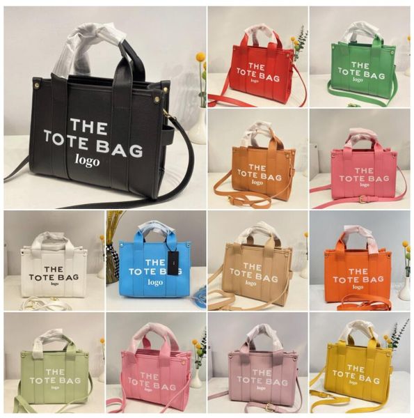 designer new the tote bag leather embossing shoulder bag handbags with strap high capacity composite shopping bags crossbody
designer new the tote bag leather embossing shoulder bag handbags with strap high capacity composite shopping bags crossbody