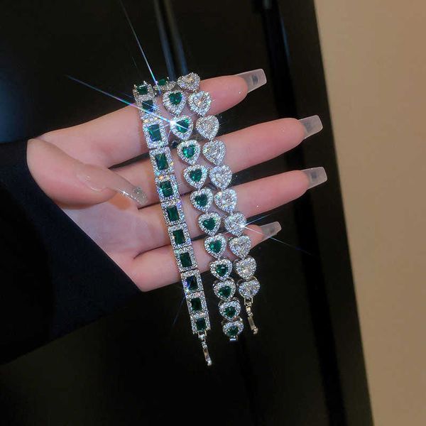 moxi micro inlaid diamond color jewelry live broadcast temperament heavy industry luxury heart shaped zircon bracelet female, Golden;silver
moxi micro inlaid diamond color jewelry live broadcast temperament heavy industry luxury heart shaped zircon bracelet female, Golden;silver