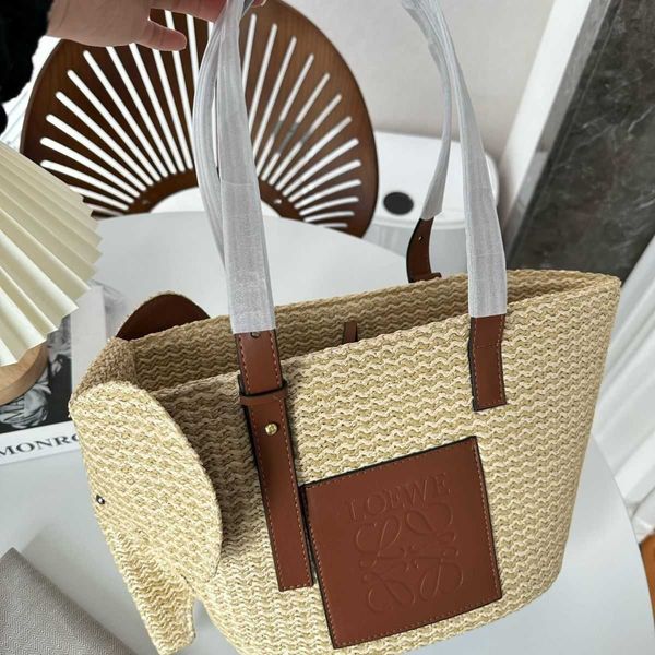 high elephant designer ladies woven bags totes raffia classic size shopping women loeweebags 25x21 bag beauty 2023 shoulder large capacity h
high elephant designer ladies woven bags totes raffia classic size shopping women loeweebags 25x21 bag beauty 2023 shoulder large capacity h