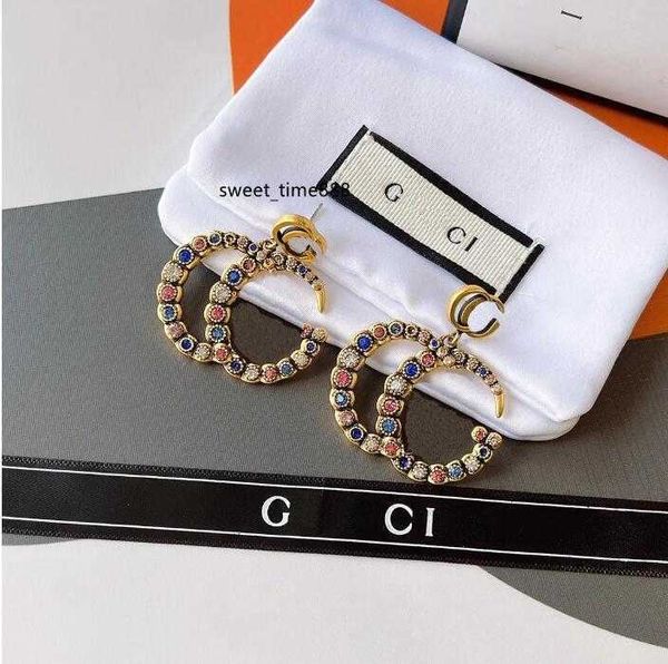 popular luxury delicate color diamond charm earrings designed for women earrings designer jewelry 18k gold plated selected girl accessories, Golden;silver
popular luxury delicate color diamond charm earrings designed for women earrings designer jewelry 18k gold plated selected girl accessories, Golden;silver