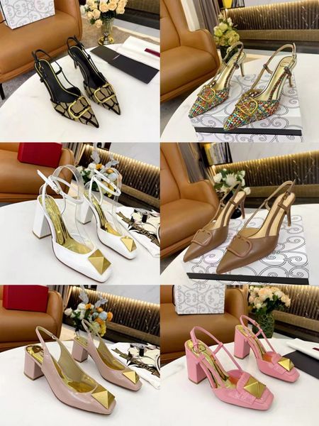 2023 designer slippers women's sandals v latest feast leather sandals red box dust bag beautiful women's high heels, Black
2023 designer slippers women's sandals v latest feast leather sandals red box dust bag beautiful women's high heels, Black