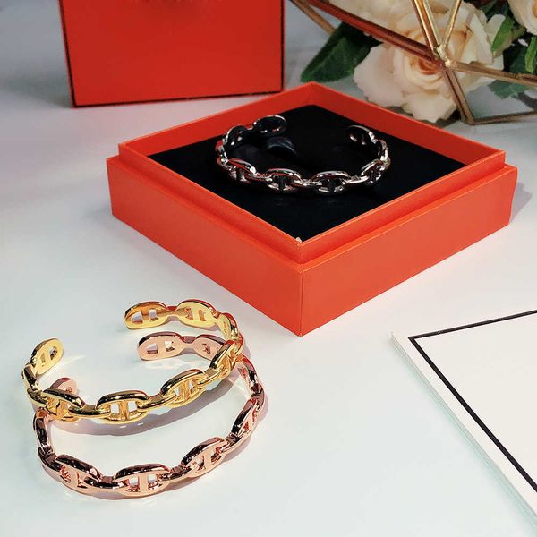s silver classic for women letter round simple jewelry bangle set quality goldenk gold plating superior quality bracelets kg 9d6k, Black
s silver classic for women letter round simple jewelry bangle set quality goldenk gold plating superior quality bracelets kg 9d6k, Black