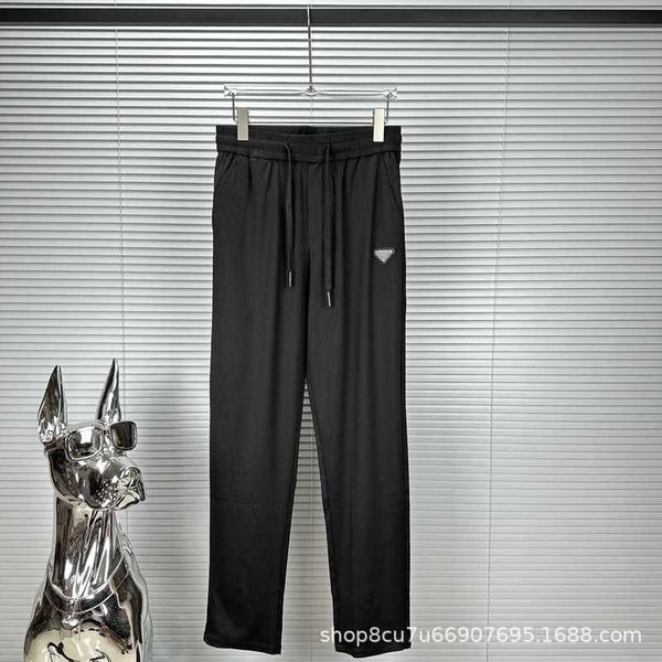 Pants Men's High version P family triangle badge micro label solid color ice orange striped straight leg pants casual loose couple F6XC, Black
Pants Men's High version P family triangle badge micro label solid color ice orange striped straight leg pants casual loose couple F6XC, Black