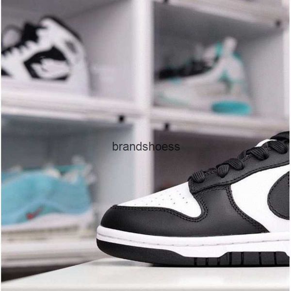 version dunks chunyuan low milk tea black and white panda sea salt blue sports board shoes for women
version dunks chunyuan low milk tea black and white panda sea salt blue sports board shoes for women