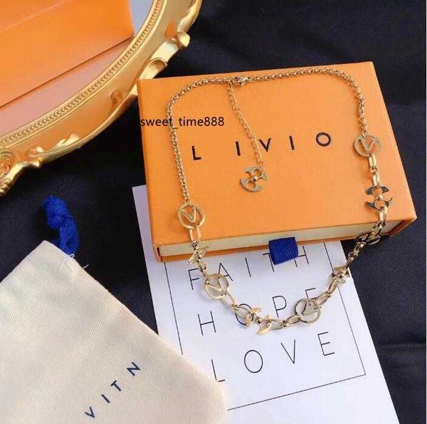 popular international luxury brand necklace fashion girl pendant necklace 18k gold plated long chain designer jewelry classic design gift x2, Silver
popular international luxury brand necklace fashion girl pendant necklace 18k gold plated long chain designer jewelry classic design gift x2, Silver