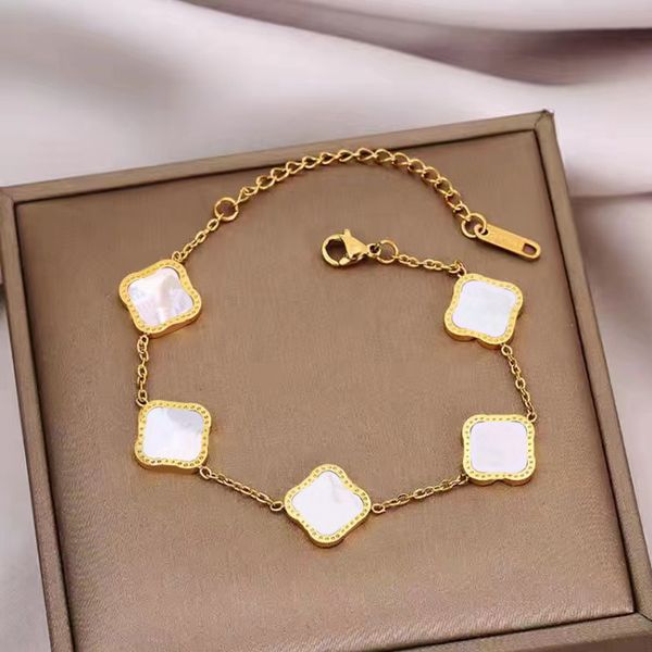 2023 luxury van clover bracelet designer bracelet classic charm bracelets 4 four leaf 18k gold mother of pearl for women wedding designer je, Golden;silver
2023 luxury van clover bracelet designer bracelet classic charm bracelets 4 four leaf 18k gold mother of pearl for women wedding designer je, Golden;silver