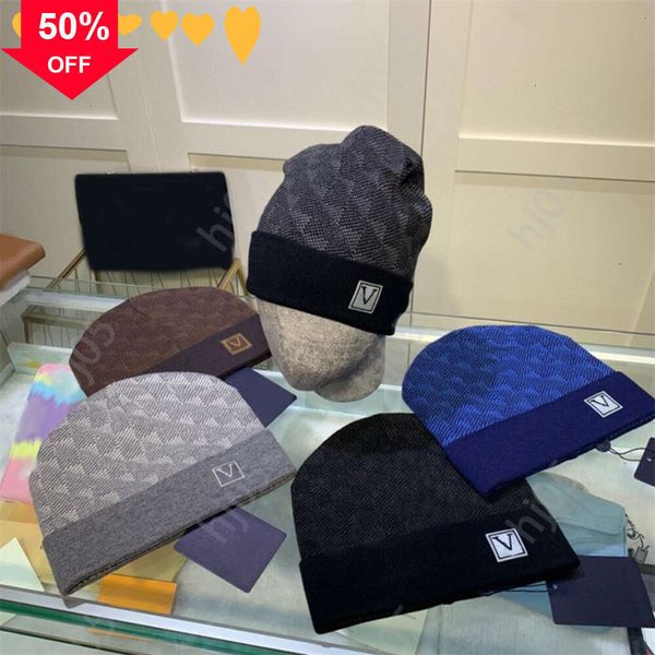 aPlaid designer beanie designer hats for men knitted bonnets winter hat fall thermal skull cap ski travel classical luxury beanies brown black grey keep warm 11122lw, 1#
aPlaid designer beanie designer hats for men knitted bonnets winter hat fall thermal skull cap ski travel classical luxury beanies brown black grey keep warm 11122lw, 1#