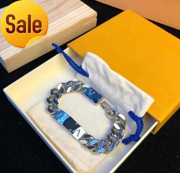brand letter bracelets men women boutique bracelet hand chains birthday party valentine's gift wedding jewelry, Golden;silver
brand letter bracelets men women boutique bracelet hand chains birthday party valentine's gift wedding jewelry, Golden;silver