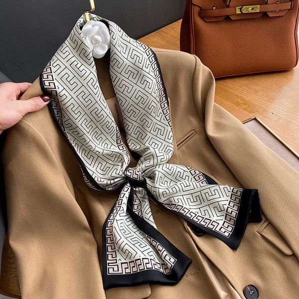 scarves 2022 popular new head scarf neck tie print skinny 17150cm hair band bag wrist foulard spring luxury silk satin ribbon kerchief j2304, Blue;gray
scarves 2022 popular new head scarf neck tie print skinny 17150cm hair band bag wrist foulard spring luxury silk satin ribbon kerchief j2304, Blue;gray