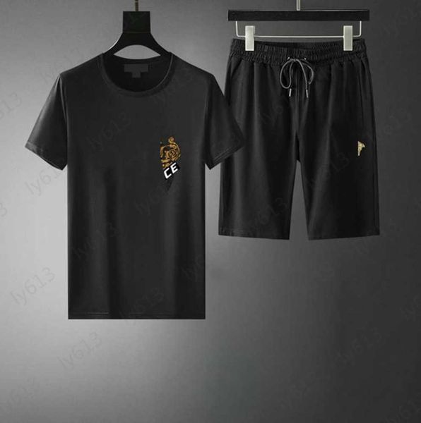 black mens clothes sets summer designer fashion luxury classic diamond embroidery print design silk fabric round neck t-shirt shorts set mal, Gray
black mens clothes sets summer designer fashion luxury classic diamond embroidery print design silk fabric round neck t-shirt shorts set mal, Gray