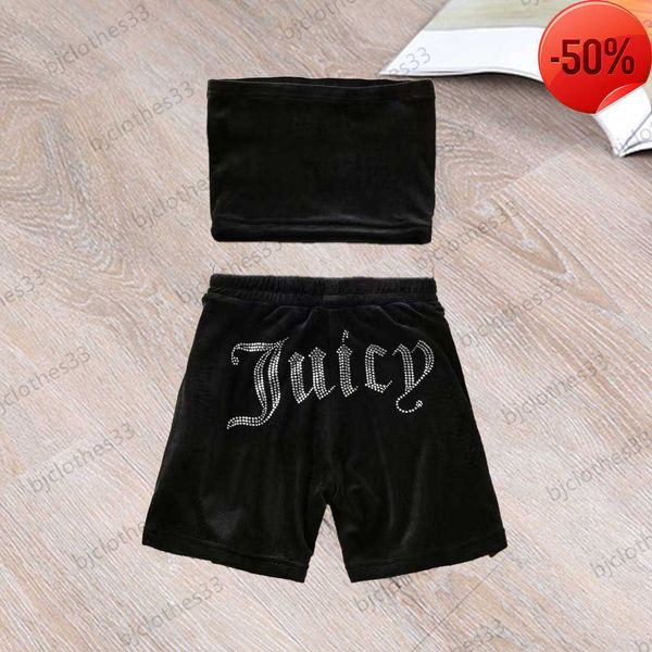 juicy tracksuit womens two piece pant pure color sleeveless chest wrap elastic-waisted drilling loose shorts fashion brand women clothes 4, Gray
juicy tracksuit womens two piece pant pure color sleeveless chest wrap elastic-waisted drilling loose shorts fashion brand women clothes 4, Gray