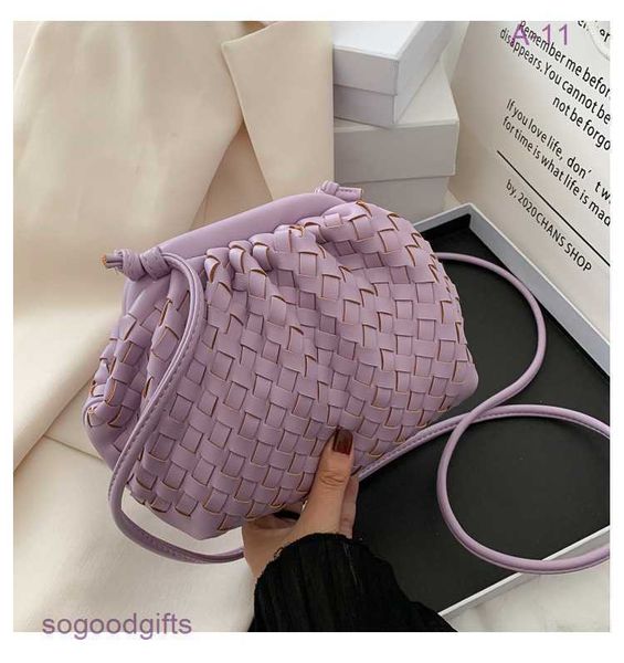 bag mini bottegas jodie venetas summer women's small bag 2023 new fashion simple woven cloud ins net red messenger 5uhh 1 with logo 9wa
bag mini bottegas jodie venetas summer women's small bag 2023 new fashion simple woven cloud ins net red messenger 5uhh 1 with logo 9wa