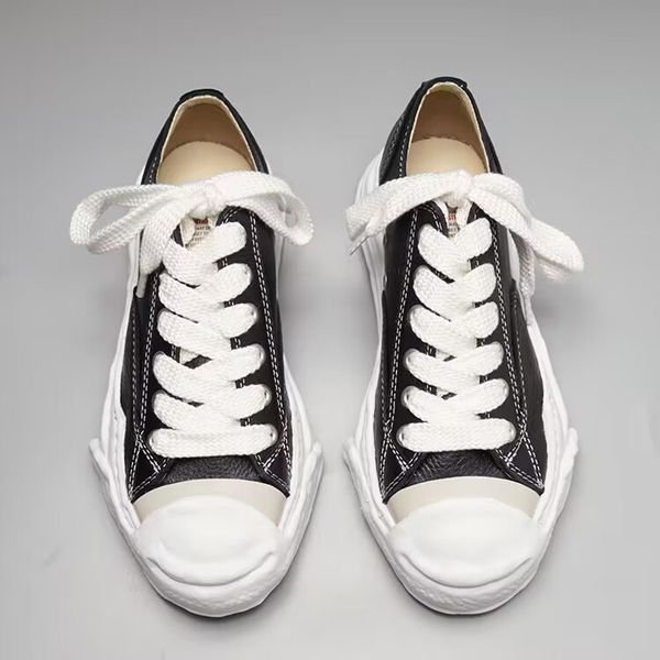 premium leather thick bottom sneakers flats shoes designers shoe canvas lace-up women luxury rubber cap mmy maison mihara yasuhiro hank orig, Black
premium leather thick bottom sneakers flats shoes designers shoe canvas lace-up women luxury rubber cap mmy maison mihara yasuhiro hank orig, Black