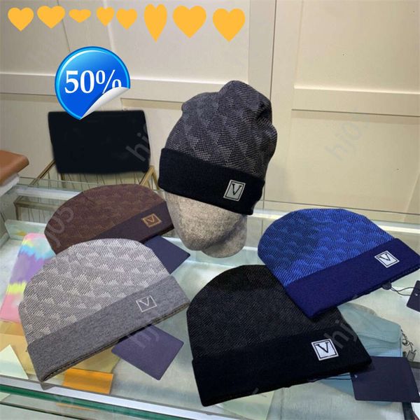 aPlaid designer beanie designer hats for men knitted bonnets winter hat fall thermal skull cap ski travel classical luxury beanies brown black grey keep 32, 2#
aPlaid designer beanie designer hats for men knitted bonnets winter hat fall thermal skull cap ski travel classical luxury beanies brown black grey keep 32, 2#
