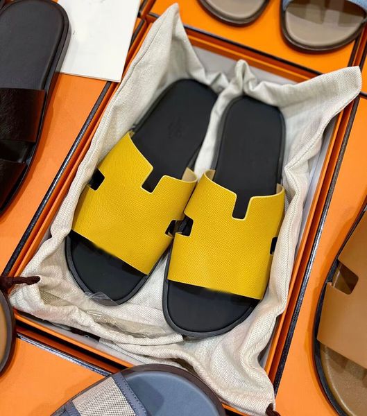 2023 summer brand izmir men sandals shoes cut-out slide slipper slipper on beach slide comfort casual walking with box eu38-46, Black
2023 summer brand izmir men sandals shoes cut-out slide slipper slipper on beach slide comfort casual walking with box eu38-46, Black