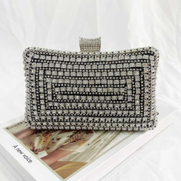 evening bags handle rhinestones clutch for women wedding party purses and handbag designer tote shoulder 230427
evening bags handle rhinestones clutch for women wedding party purses and handbag designer tote shoulder 230427