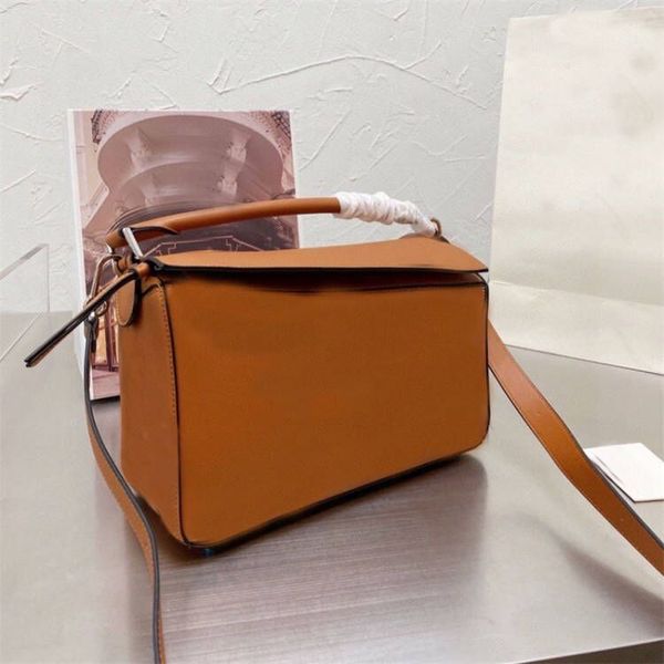 internal pocket cross body bag cosmetic luxury designer bags for women trendy borse embossing external zippered handbags passport holders xb
internal pocket cross body bag cosmetic luxury designer bags for women trendy borse embossing external zippered handbags passport holders xb