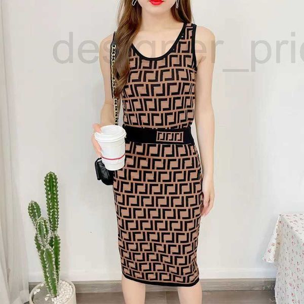 two piece dress designer full f letter print knitted suit skirt fashion set vest and short sleeve t-shirt pngv, White
two piece dress designer full f letter print knitted suit skirt fashion set vest and short sleeve t-shirt pngv, White