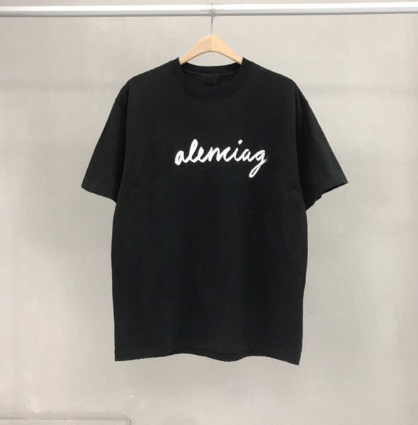 2023 designer balencigas women cursive signature t shirt smiling face printed brand men women tshirts front letters woman t shirt 5xl, White;black
2023 designer balencigas women cursive signature t shirt smiling face printed brand men women tshirts front letters woman t shirt 5xl, White;black