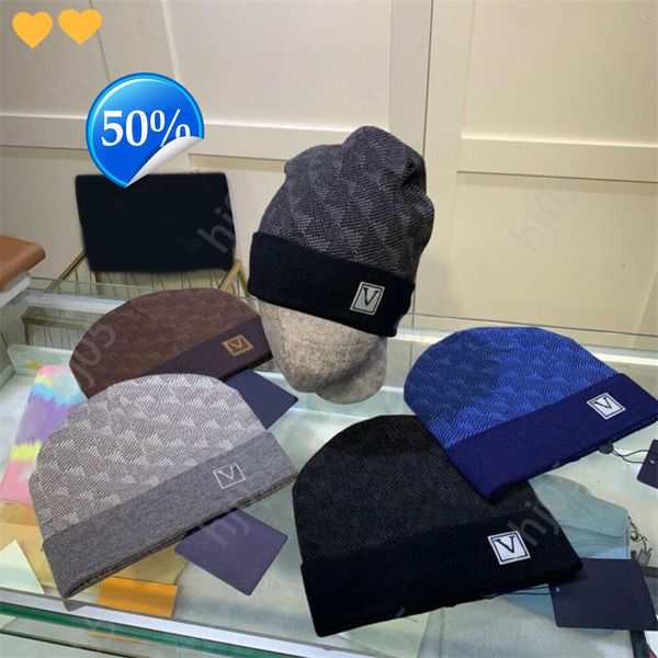 aPlaid designer beanie designer hats for men knitted bonnets winter hat fall thermal skull cap ski travel classical luxury beanies brown black grey keep warm32, 5#
aPlaid designer beanie designer hats for men knitted bonnets winter hat fall thermal skull cap ski travel classical luxury beanies brown black grey keep warm32, 5#