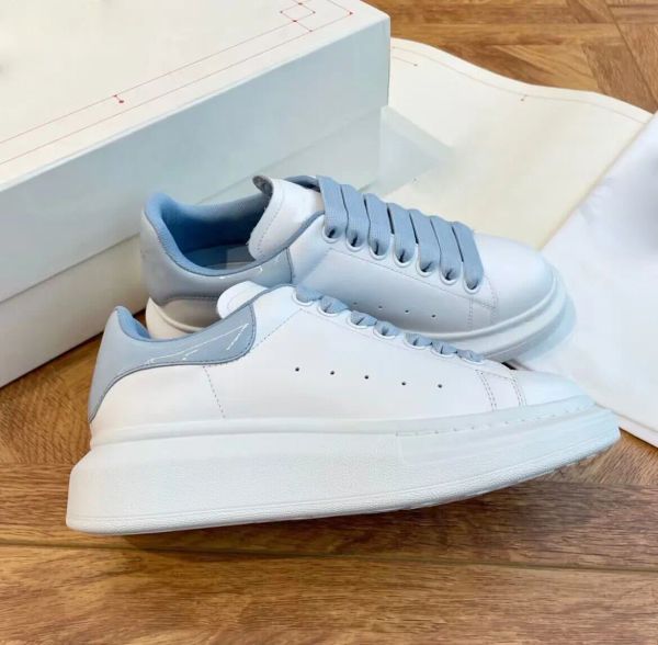 couple wear women men trainers shoes white black leather platform sneakers chunky rubber skateboard walking low-calfskin footwear
couple wear women men trainers shoes white black leather platform sneakers chunky rubber skateboard walking low-calfskin footwear