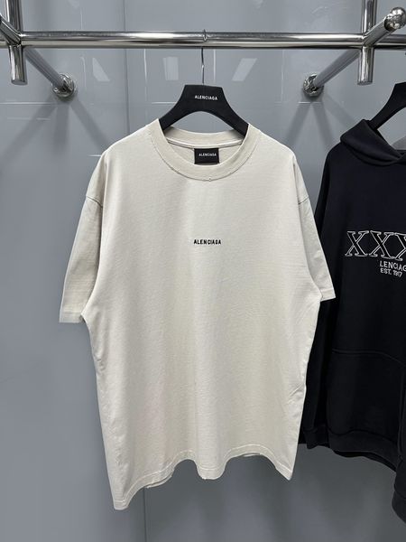 luxury brand bale letter print oversized nc t-shirts ia 22ss summer tee letter printed crack couple paris loose crew neck t-shirt, White;black
luxury brand bale letter print oversized nc t-shirts ia 22ss summer tee letter printed crack couple paris loose crew neck t-shirt, White;black