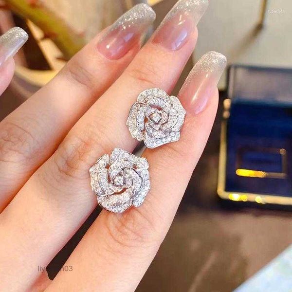 stud stud earrings full diamond heavy industry camellia flower 925 pure silver with solid zircon quality t8a3t8a3, Golden;silver
stud stud earrings full diamond heavy industry camellia flower 925 pure silver with solid zircon quality t8a3t8a3, Golden;silver