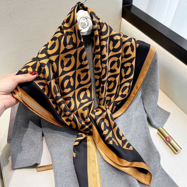 scarves 2021 new style spring and summer luxury soft print silk muffler women fashion gift hijab lady shawl large size beach kerchief j23042, Blue;gray
scarves 2021 new style spring and summer luxury soft print silk muffler women fashion gift hijab lady shawl large size beach kerchief j23042, Blue;gray