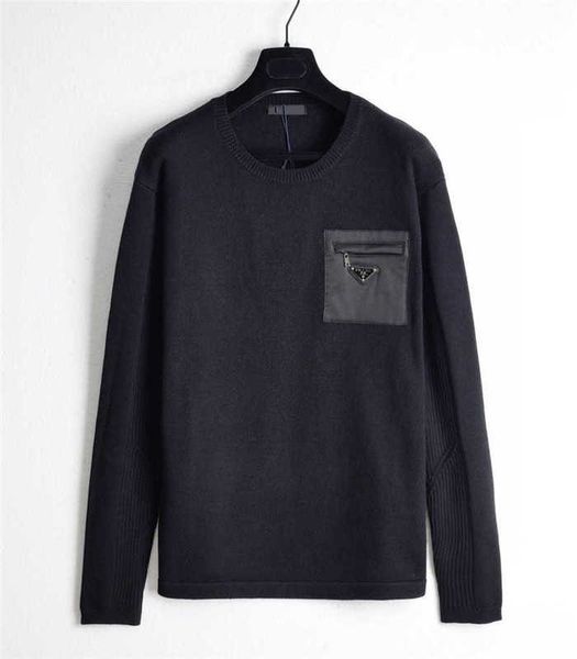 Sweaters Men' Phome AutumnWinter Fashion Claic Triangle Pocket Sweater Pujia Letter Versatile Knitted Long Sleeve RGE4, Black
Sweaters Men' Phome AutumnWinter Fashion Claic Triangle Pocket Sweater Pujia Letter Versatile Knitted Long Sleeve RGE4, Black