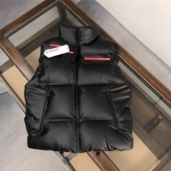 Vests Men's P family casual high version standing collar down vest rubber strip triangle logo jacket men's warm jacket K9N1, Black
Vests Men's P family casual high version standing collar down vest rubber strip triangle logo jacket men's warm jacket K9N1, Black