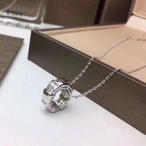 fashionable 925 silver snake bone pendant necklace with diamond snake lucky ring necklace luxury gift for couples
fashionable 925 silver snake bone pendant necklace with diamond snake lucky ring necklace luxury gift for couples