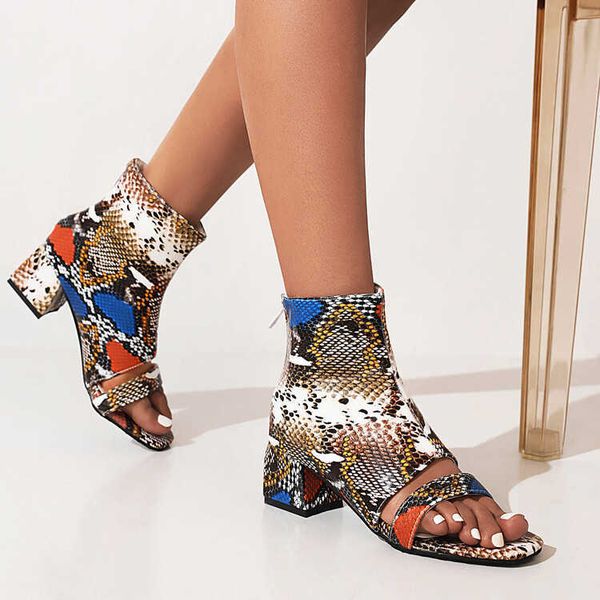 sandals plus size women shoes 44 45 46 2022 summer new fashion pu leather serpentine open toe zip rubber sole block heels roma sandals j2304, Black
sandals plus size women shoes 44 45 46 2022 summer new fashion pu leather serpentine open toe zip rubber sole block heels roma sandals j2304, Black