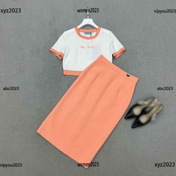 womens dress summer round neck t-shirt sets two piece dress size s-l short sleeve t-shirt and geometric logo decoration long skirt april27, White
womens dress summer round neck t-shirt sets two piece dress size s-l short sleeve t-shirt and geometric logo decoration long skirt april27, White