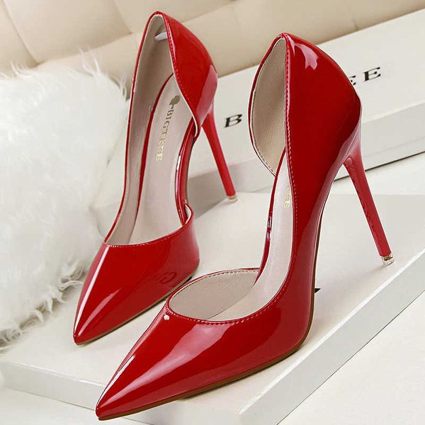 sandals bigtree shoes women classic pumps patent leather highheels wedding shoes pointed toe stiletto heels ladies shoes 12 colour j230428, Black
sandals bigtree shoes women classic pumps patent leather highheels wedding shoes pointed toe stiletto heels ladies shoes 12 colour j230428, Black