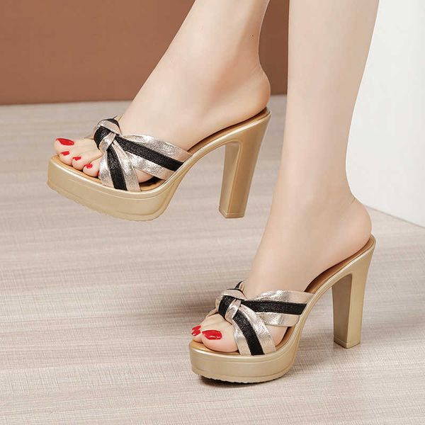 sandals plus size 3440 open head block heel platform slippers summer 2022 stripe elegant high heels slides office party shoes j230428, Black
sandals plus size 3440 open head block heel platform slippers summer 2022 stripe elegant high heels slides office party shoes j230428, Black