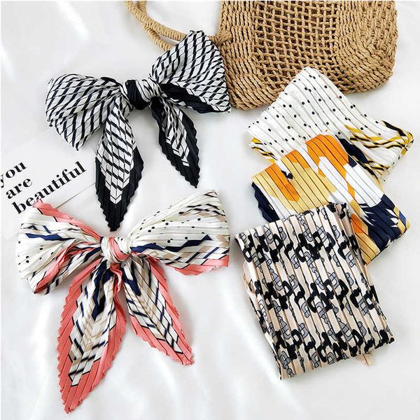 scarves 7070cm fashion women small square scarf silk chiffon sunscreen gauze ladies printed kerchief neck beautiful scarf comfortable j23042, Blue;gray
scarves 7070cm fashion women small square scarf silk chiffon sunscreen gauze ladies printed kerchief neck beautiful scarf comfortable j23042, Blue;gray