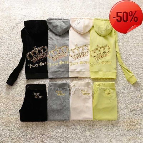 juicy corture womens tracksuits velevt two piece set diamonds hoodie crop jacket and joggers pants outfits streetwear y2k jogging suits, Gray
juicy corture womens tracksuits velevt two piece set diamonds hoodie crop jacket and joggers pants outfits streetwear y2k jogging suits, Gray
