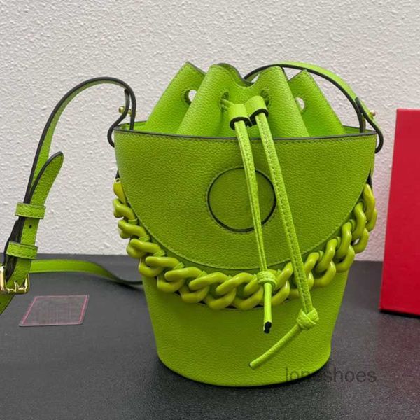 evening bags 14 colors new strapping bucket bag women handbag crude chains crossbody bag genuine leather large capacity shoulder bags purse
evening bags 14 colors new strapping bucket bag women handbag crude chains crossbody bag genuine leather large capacity shoulder bags purse