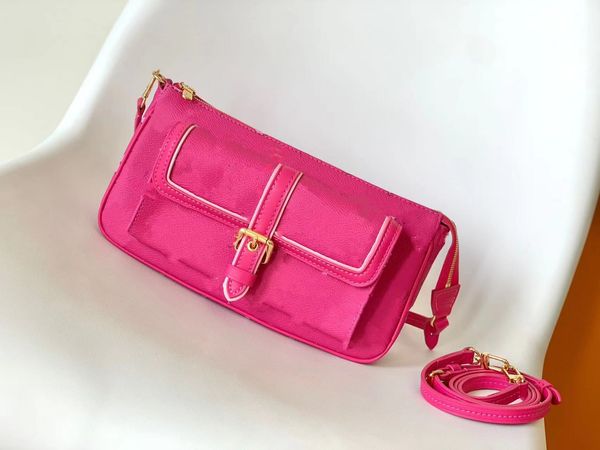 handbags shoulder bags leather outline and lining create a classic and soft silhouette. adjustable shoulder straps for comfortable shoulder
handbags shoulder bags leather outline and lining create a classic and soft silhouette. adjustable shoulder straps for comfortable shoulder