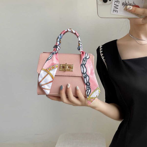 shopping bags women fashion handbags small silk scarf shoulder bags pu leather mini chain bag luxury ribbons bow crossbody messenger 230417
shopping bags women fashion handbags small silk scarf shoulder bags pu leather mini chain bag luxury ribbons bow crossbody messenger 230417