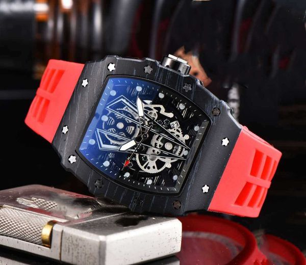 luxury designer watches men high-quality diamond quartz watch hollow glass back stainless steel watch case watch rubber strap, Slivery;black
luxury designer watches men high-quality diamond quartz watch hollow glass back stainless steel watch case watch rubber strap, Slivery;black
