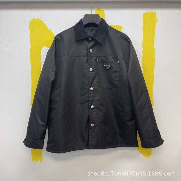 Jackets Men' High version P family metal triangle logo recycled nylon jacket versatile loose men' and women' jackets 9KD8, Black
Jackets Men' High version P family metal triangle logo recycled nylon jacket versatile loose men' and women' jackets 9KD8, Black